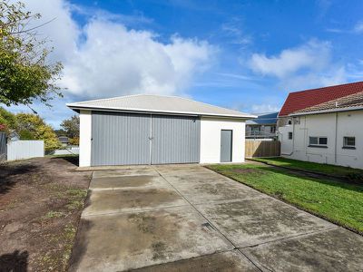 6 Mount Gambier Road, Millicent