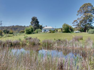 72 Graces Road, Glaziers Bay