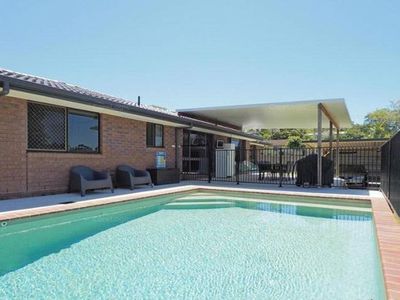4 Pyeworth Place, Rochedale South