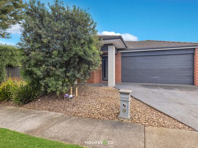 25 Morphetville Street, Clyde North