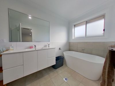 24 Drysdale Close, Dubbo