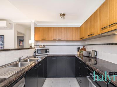 15 / 118 Mounts Bay Road, Perth