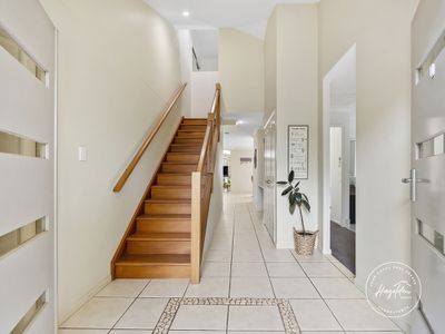 114 Pikes Road, Glass House Mountains