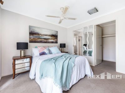54 Willora Crescent, Cranbourne West