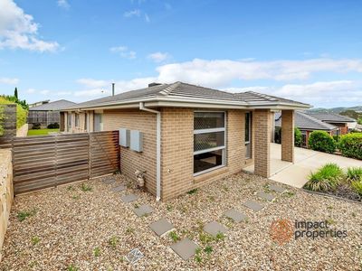 16 Dooley Binbin Street, Bonner