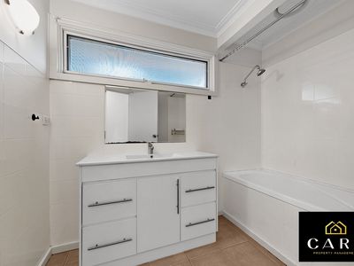 8 Uplands Court, Narre Warren