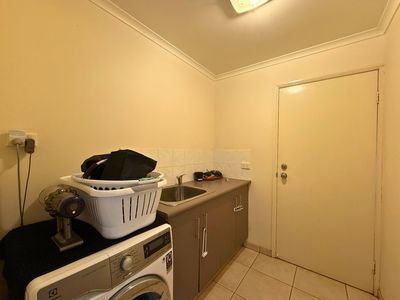 48 Grosvenor Drive, Moranbah