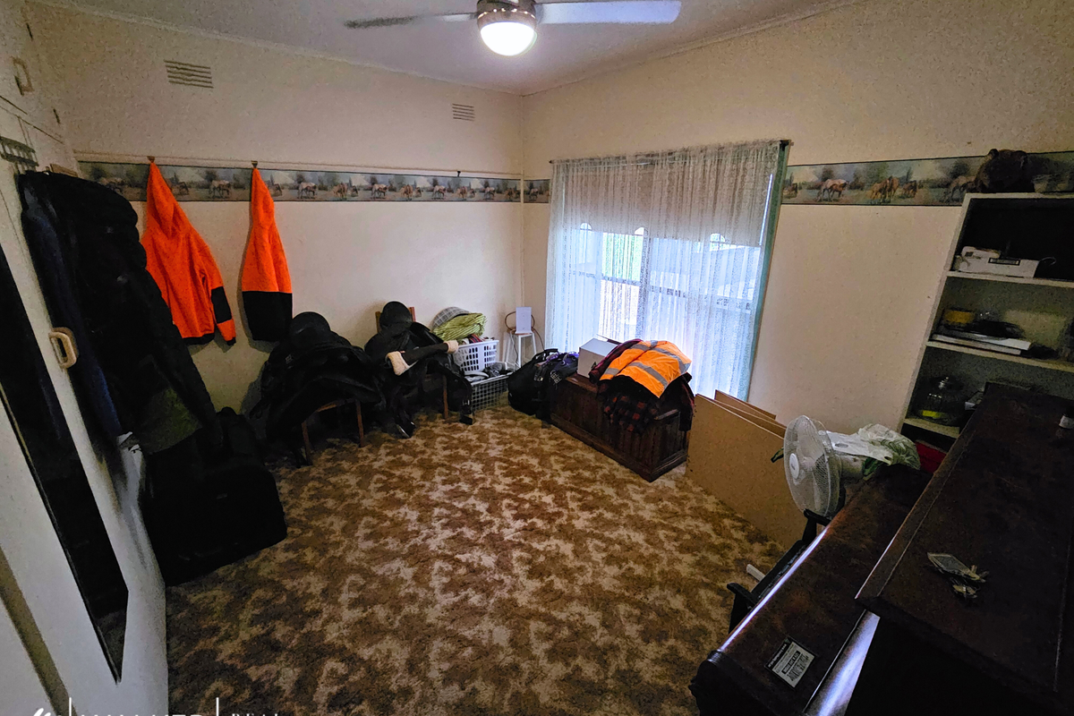 1503 Corop-Wanalta Road, Corop