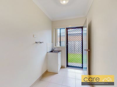 10 Damper Way, Lynbrook