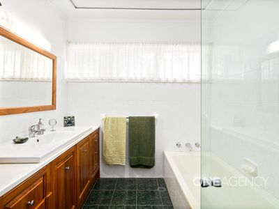 32 Buttenshaw Place, Austinmer