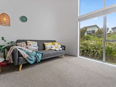 33 Kanuka Road, Hobsonville
