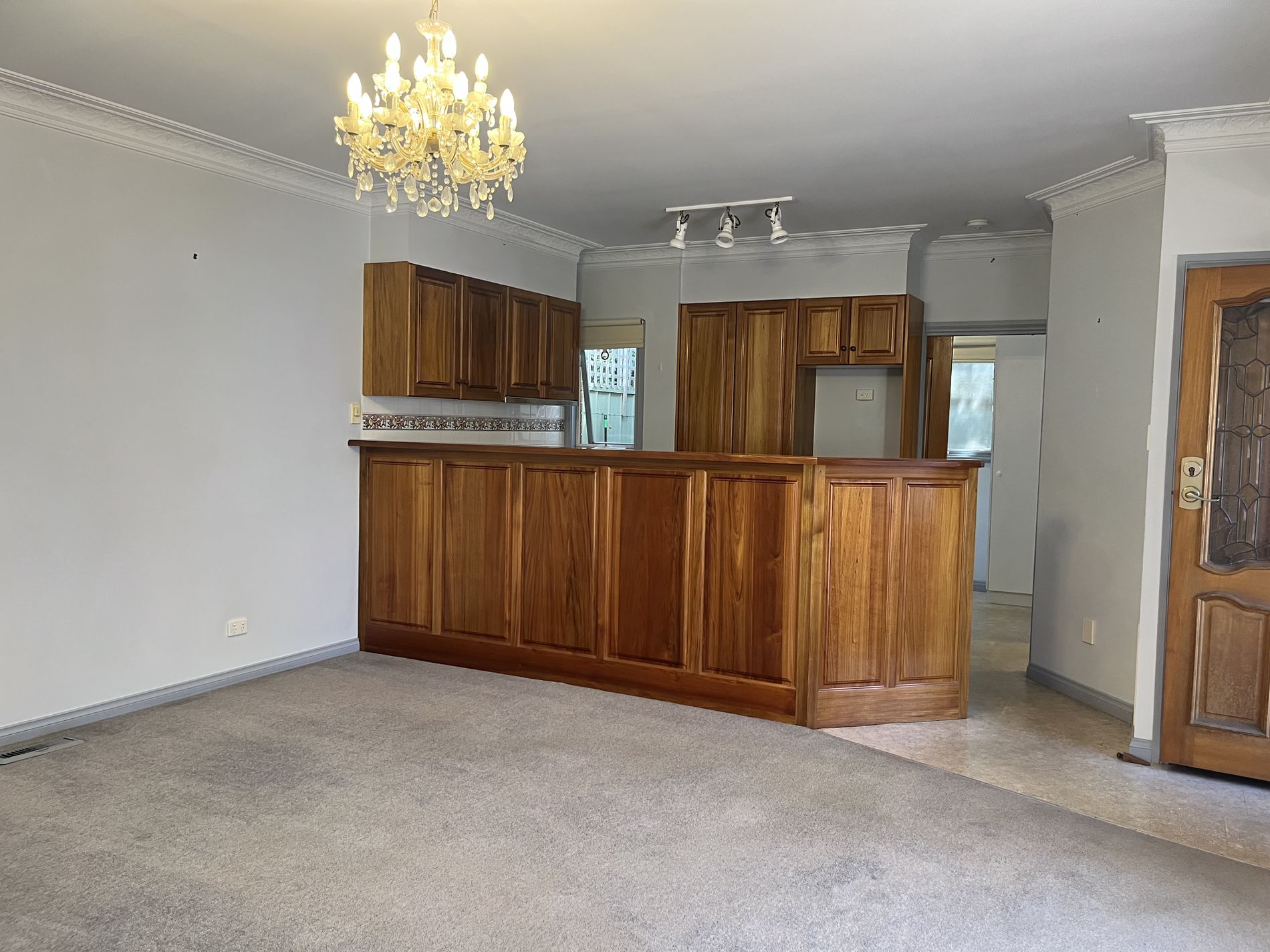 2 Sutherland Street, Geelong