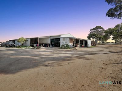 462-484 Harkness Road, Melton West