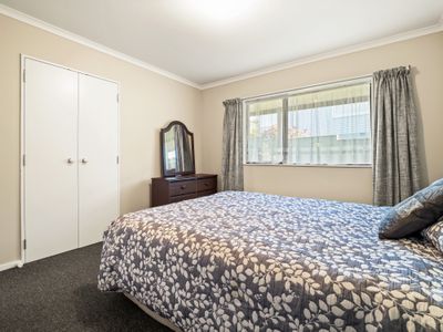 33 Bourke Street, Waikouaiti