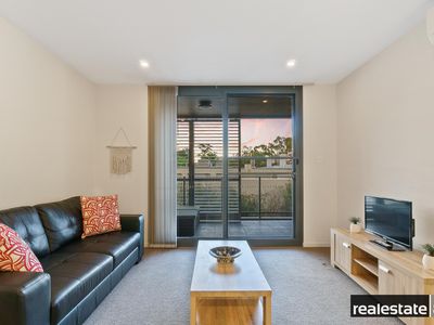 72 / 172 Railway Parade, West Leederville