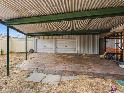 4 Shanks Court, Armadale