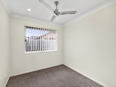 16 Staaten Street, Brassall