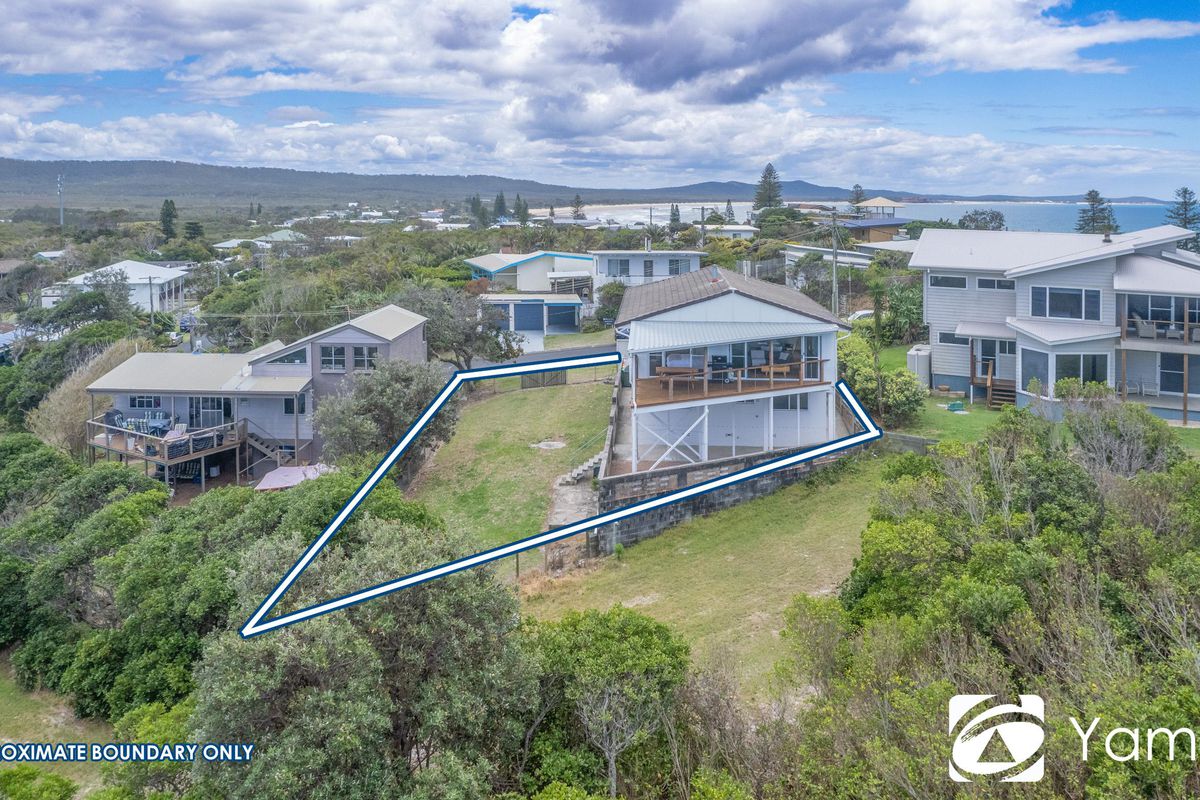 3 Azalea Street, Brooms Head