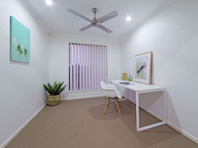 9 Higgs Circuit, Wynnum West