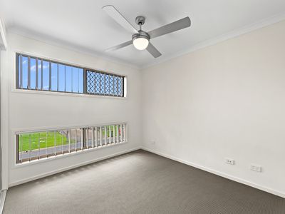 2 / 2 Tiara Place, Lawnton