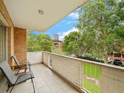 4 / 10-12 Thomas Street, Parramatta