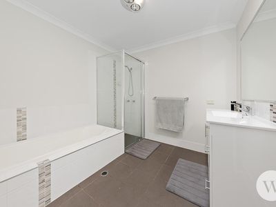 2 / 40 Vanilla Avenue, Griffin
