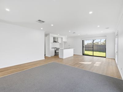 24 Sandalwood Street, Wangaratta