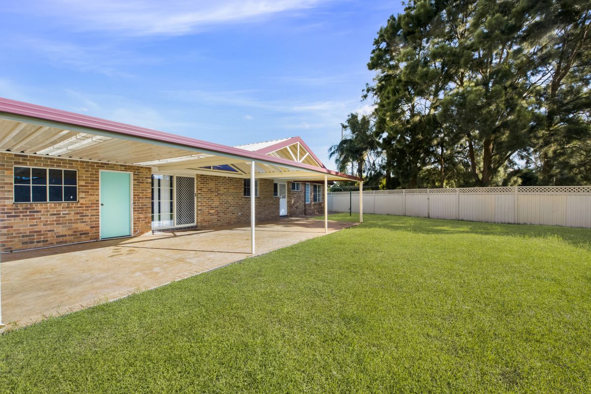 1 Adrian Close, Bateau Bay