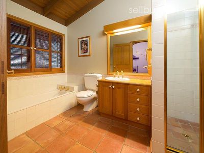 1 FORD COURT, Baranduda