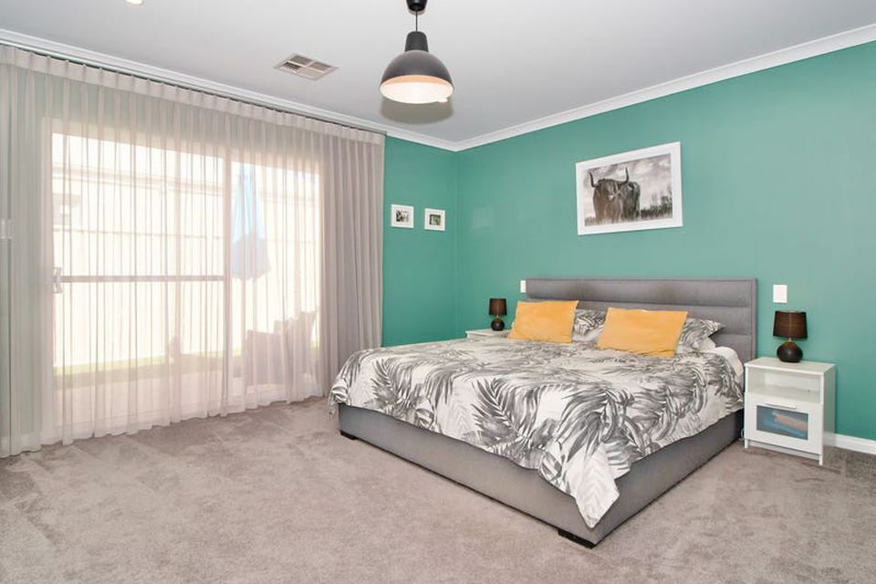 56 Hillsborough Avenue , Baldivis