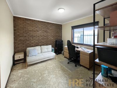 2 / 31 George Street, Horsham