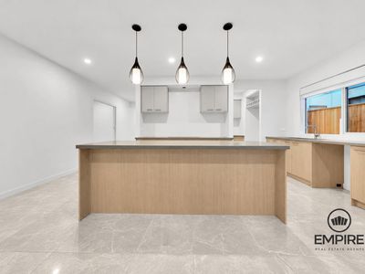 32 Guling Rise, Clyde North