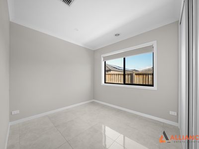 5 York Parade, Wollert