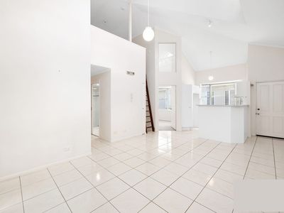 19 / 22 York Street, Indooroopilly