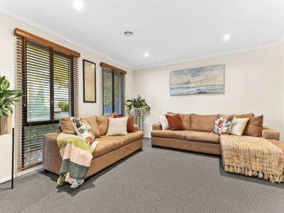 61 Wood Road, Narre Warren South
