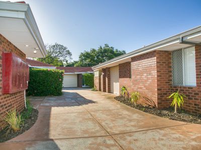 2 / 31-33 Bristol Avenue, Bicton