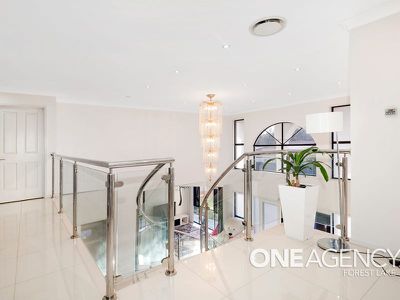 8 Armisfield Street, Doolandella