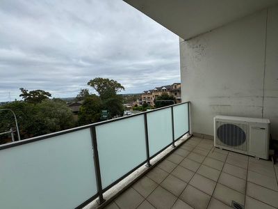 8 / 30-32 Woniora Road, Hurstville