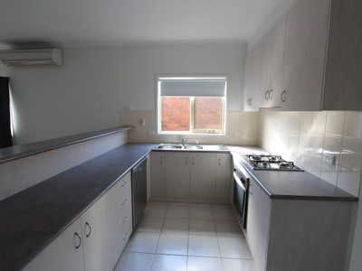 5 / 143 Barrabool Road, Highton