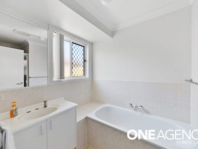 15 Bandicoot Cres, Doolandella