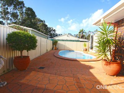 9 Limpus Street, Urangan