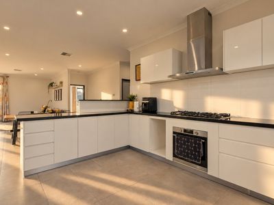 28 Fulman Way, Lynwood