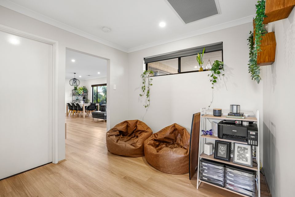 15 Flemington Drive, Baldivis