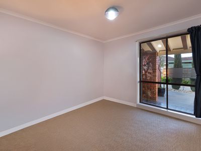 16 DIAMOND DRIVE, Wodonga