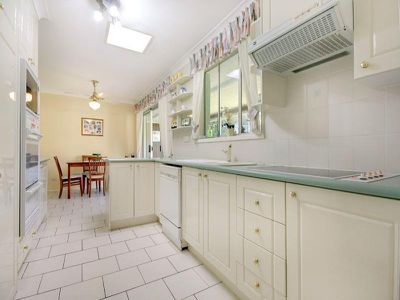 139 Landy Dr, Mount Warrigal