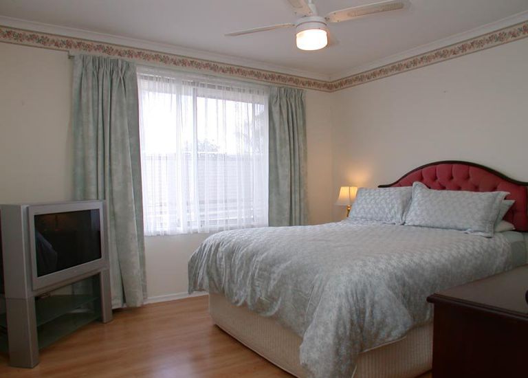 10 Insley Court, Trott Park