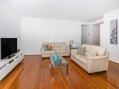 104 / 1 Grand Court, Fairy Meadow