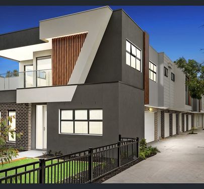 2 / 27 Gresford Road, Wantirna