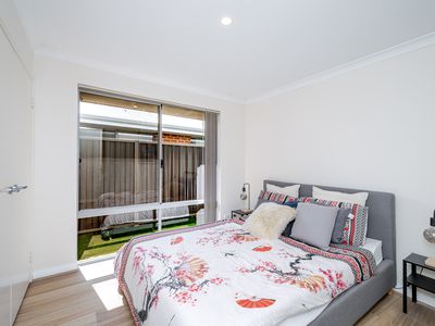 9B Towton Street, Redcliffe