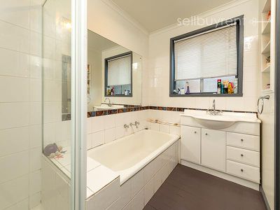 46 MCFARLAND ROAD, Wodonga